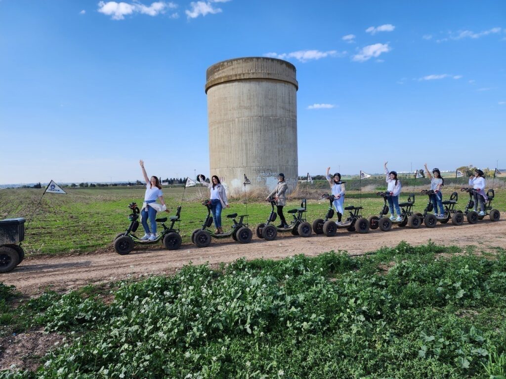 imageedit_158_9748552416